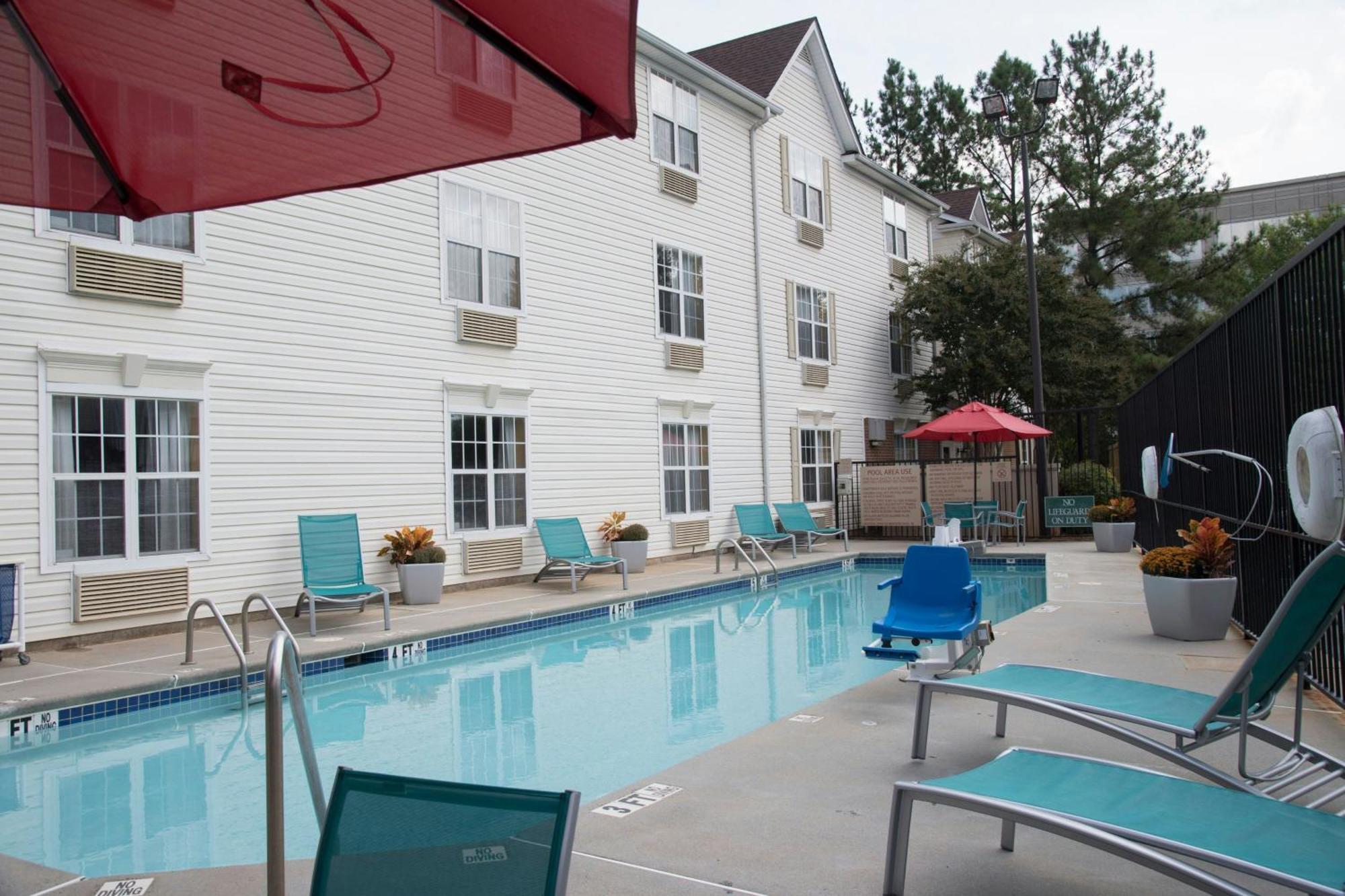 Towneplace Suites By Marriott Atlanta Alpharetta Exterior photo